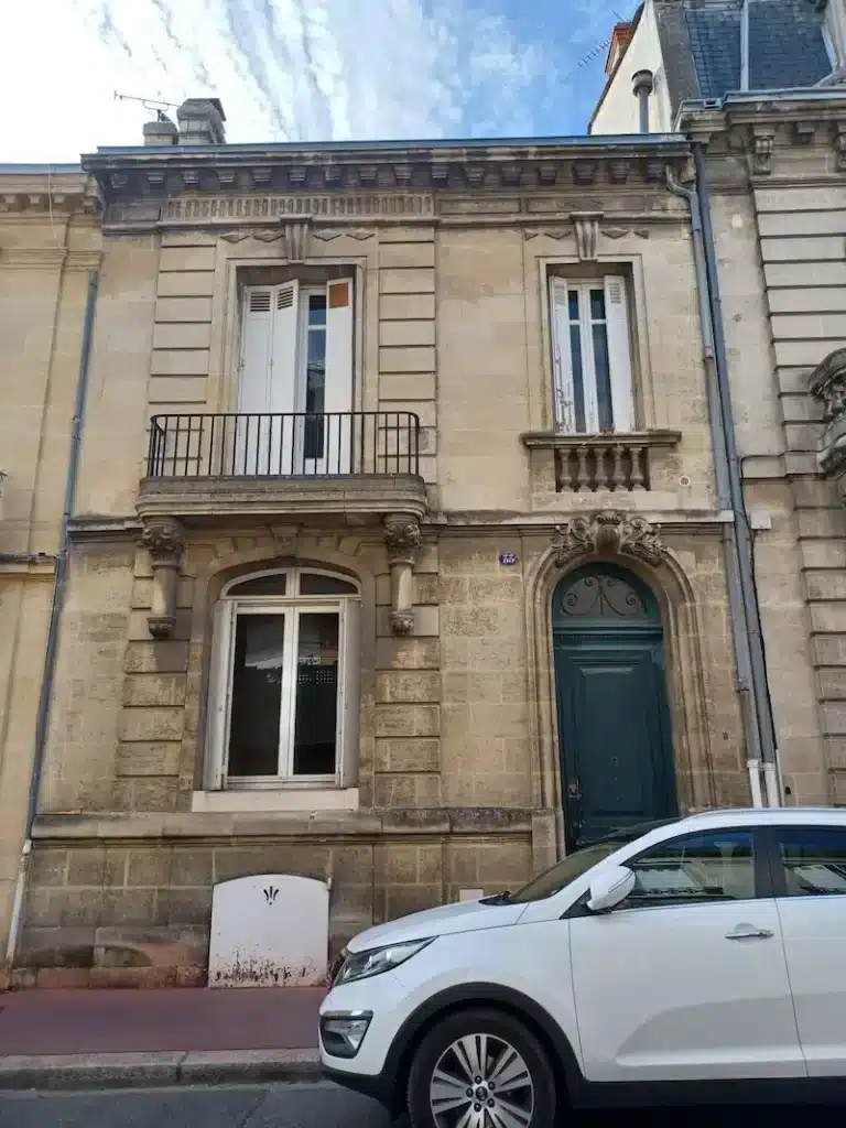 Audit énergétique d'une échoppe à Bordeaux : façade de la maison